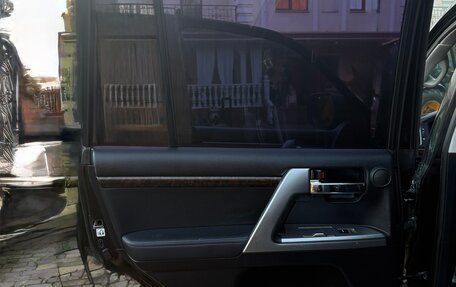 Toyota Land Cruiser 200, 2015 год, 5 050 000 рублей, 13 фотография