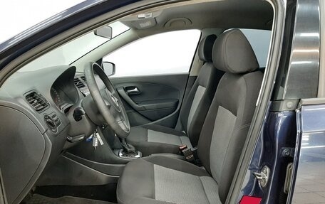 Volkswagen Polo VI (EU Market), 2012 год, 740 000 рублей, 10 фотография