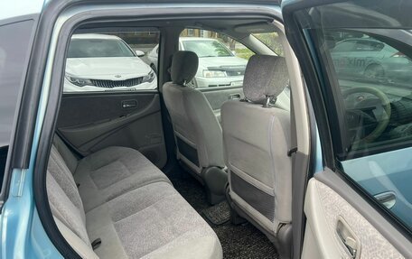 Nissan Tino, 2001 год, 419 000 рублей, 12 фотография