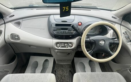 Nissan Tino, 2001 год, 419 000 рублей, 14 фотография