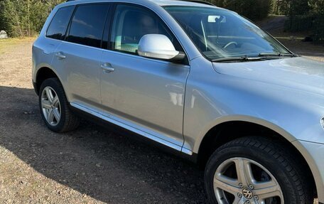Volkswagen Touareg III, 2007 год, 1 200 000 рублей, 2 фотография