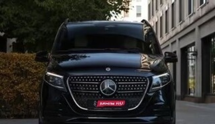 Mercedes-Benz V-Класс, 2023 год, 9 667 201 рублей, 1 фотография