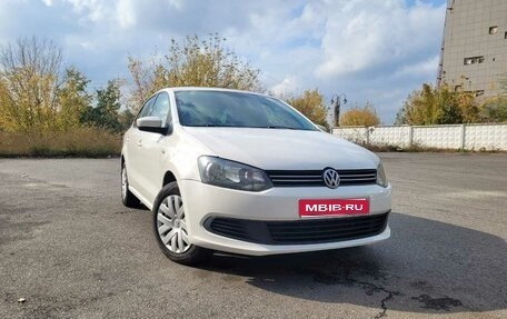 Volkswagen Polo VI (EU Market), 2012 год, 590 000 рублей, 1 фотография