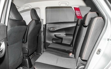 Toyota Ractis II, 2011 год, 1 050 000 рублей, 7 фотография