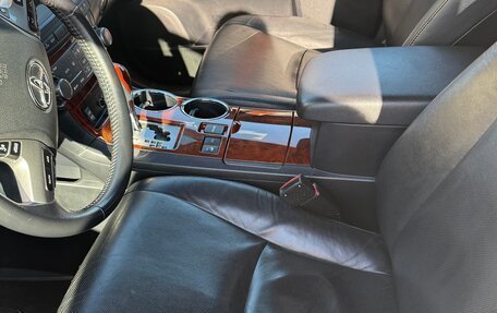 Toyota Highlander III, 2010 год, 2 120 000 рублей, 13 фотография