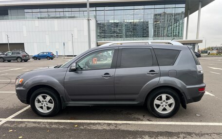 Mitsubishi Outlander III рестайлинг 3, 2010 год, 1 100 000 рублей, 3 фотография