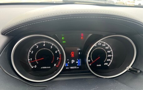 Mitsubishi Outlander III рестайлинг 3, 2010 год, 1 100 000 рублей, 8 фотография