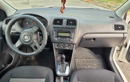 Volkswagen Polo VI (EU Market), 2012 год, 590 000 рублей, 5 фотография