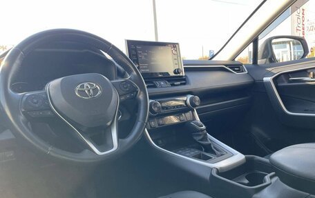 Toyota RAV4, 2020 год, 2 250 000 рублей, 23 фотография