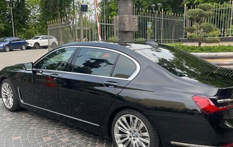 BMW 7 серия, 2019 год, 5 200 000 рублей, 34 фотография