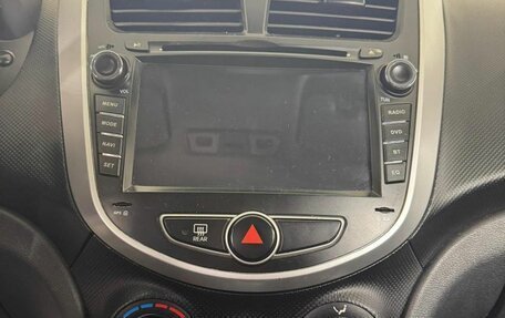 Hyundai Solaris II рестайлинг, 2011 год, 547 000 рублей, 14 фотография