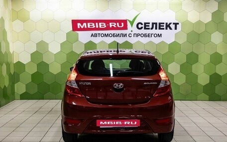 Hyundai Solaris II рестайлинг, 2013 год, 800 000 рублей, 4 фотография