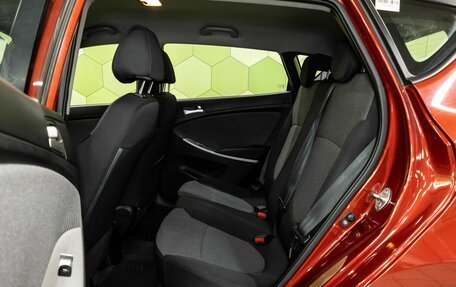 Hyundai Solaris II рестайлинг, 2013 год, 800 000 рублей, 14 фотография