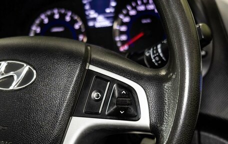 Hyundai Solaris II рестайлинг, 2013 год, 800 000 рублей, 20 фотография