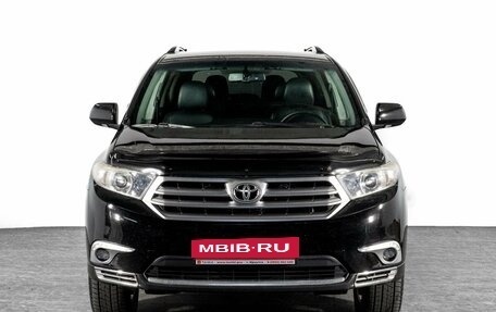 Toyota Highlander III, 2011 год, 1 800 000 рублей, 2 фотография