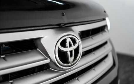 Toyota Highlander III, 2011 год, 1 800 000 рублей, 23 фотография