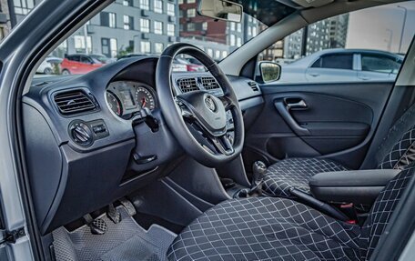 Volkswagen Polo VI (EU Market), 2018 год, 779 000 рублей, 3 фотография