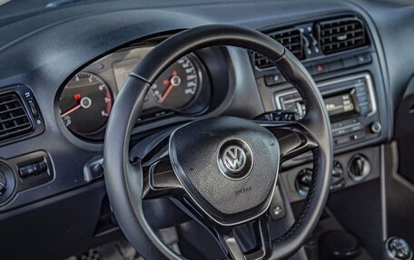 Volkswagen Polo VI (EU Market), 2018 год, 779 000 рублей, 13 фотография