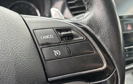 Mitsubishi Outlander III рестайлинг 3, 2015 год, 1 700 000 рублей, 26 фотография