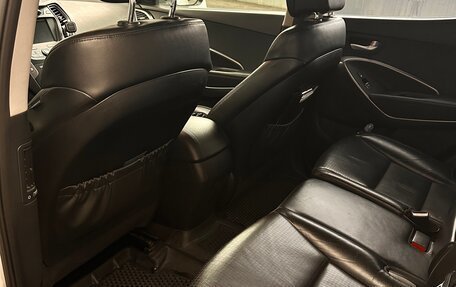 Hyundai Santa Fe III рестайлинг, 2012 год, 1 749 000 рублей, 23 фотография