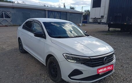 Volkswagen Polo VI (EU Market), 2020 год, 975 000 рублей, 2 фотография