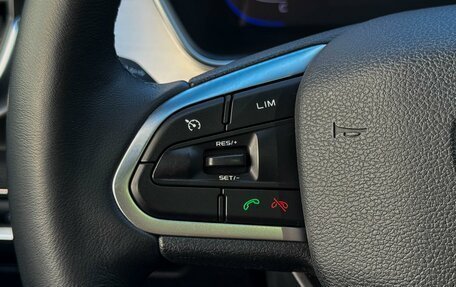 Geely Coolray I, 2021 год, 1 749 000 рублей, 15 фотография