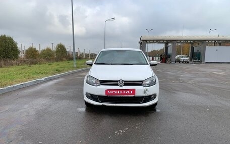 Volkswagen Polo VI (EU Market), 2012 год, 650 000 рублей, 1 фотография