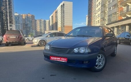 Toyota Avensis III рестайлинг, 1998 год, 333 000 рублей, 1 фотография
