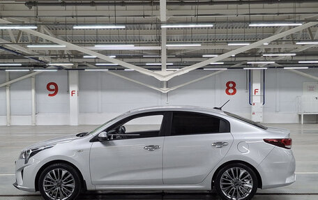 KIA Rio IV, 2021 год, 1 799 000 рублей, 8 фотография