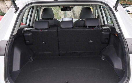 Toyota RAV4, 2022 год, 2 780 000 рублей, 9 фотография