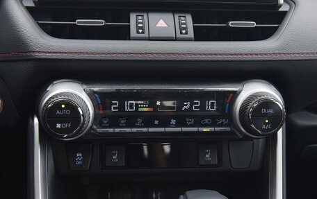 Toyota RAV4, 2022 год, 2 780 000 рублей, 20 фотография