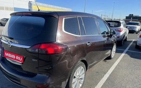 Opel Zafira C рестайлинг, 2013 год, 1 150 000 рублей, 4 фотография