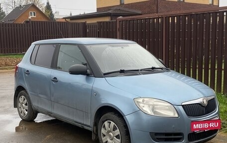 Skoda Fabia II, 2009 год, 450 000 рублей, 3 фотография