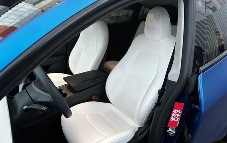 Tesla Model Y I, 2022 год, 4 400 000 рублей, 10 фотография