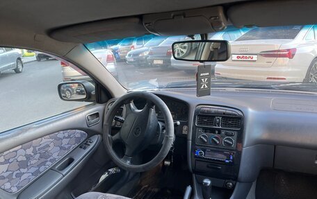 Toyota Avensis III рестайлинг, 1998 год, 333 000 рублей, 9 фотография