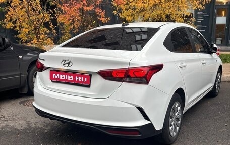 Hyundai Solaris II рестайлинг, 2020 год, 1 550 000 рублей, 1 фотография