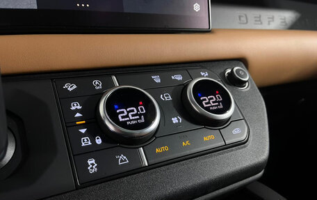 Land Rover Defender II, 2023 год, 11 500 000 рублей, 14 фотография