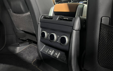 Land Rover Defender II, 2023 год, 11 500 000 рублей, 18 фотография