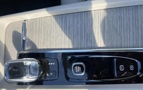 Volvo XC60 II, 2022 год, 4 096 000 рублей, 19 фотография