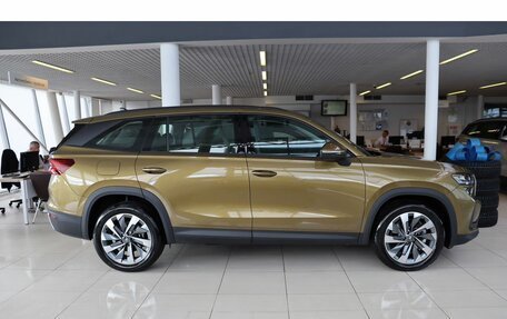 Skoda Kodiaq, 2025 год, 5 700 000 рублей, 7 фотография