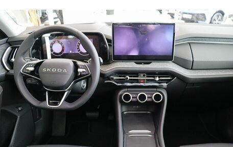 Skoda Kodiaq, 2025 год, 5 700 000 рублей, 12 фотография