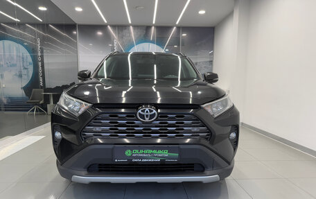 Toyota RAV4, 2019 год, 2 700 000 рублей, 2 фотография
