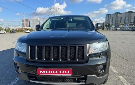 Jeep Grand Cherokee, 2012 год, 1 800 000 рублей, 9 фотография