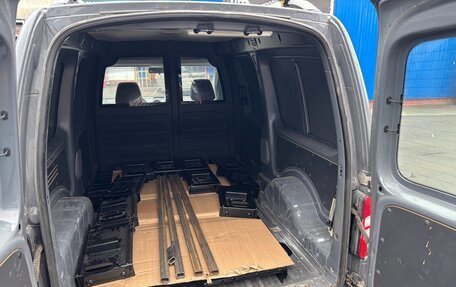 Volkswagen Caddy III рестайлинг, 2011 год, 720 000 рублей, 13 фотография