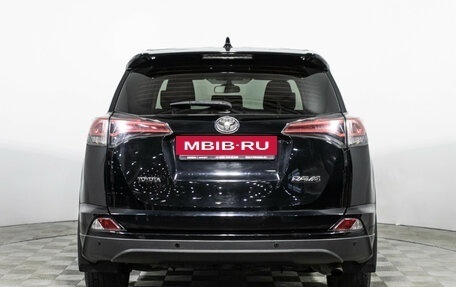 Toyota RAV4, 2017 год, 2 079 898 рублей, 6 фотография