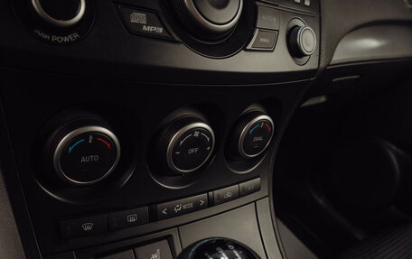 Mazda 3, 2011 год, 1 099 000 рублей, 15 фотография