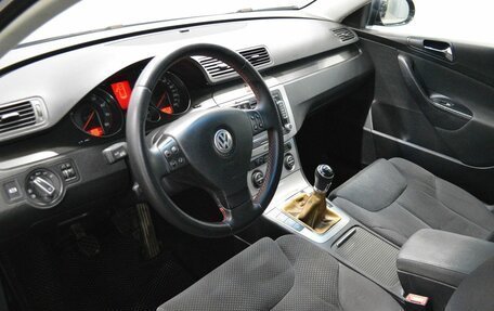 Volkswagen Passat B6, 2006 год, 400 000 рублей, 10 фотография