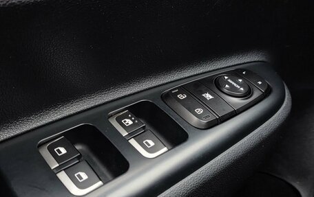 KIA Rio IV, 2018 год, 1 050 000 рублей, 14 фотография