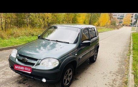 Chevrolet Niva I рестайлинг, 2012 год, 670 000 рублей, 1 фотография