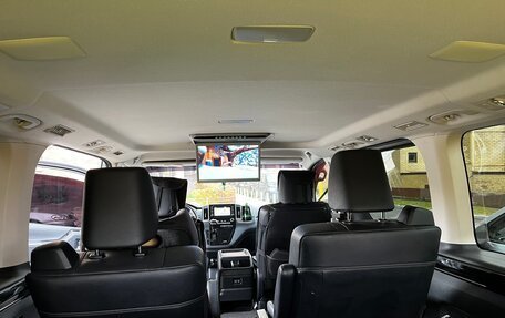 Toyota HiAce H300, 2021 год, 6 300 000 рублей, 5 фотография